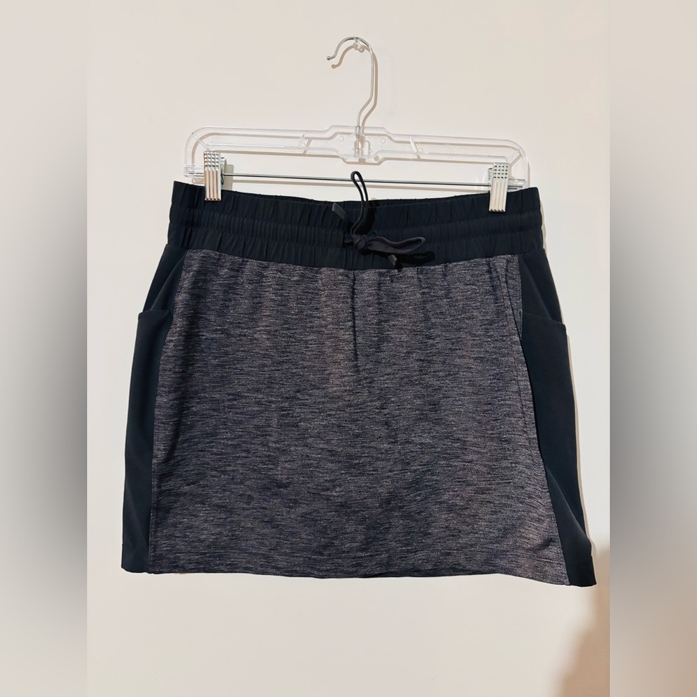 Athleta Gray Black Women's Athletic Skort Pockets Stretch Drawstring Size S